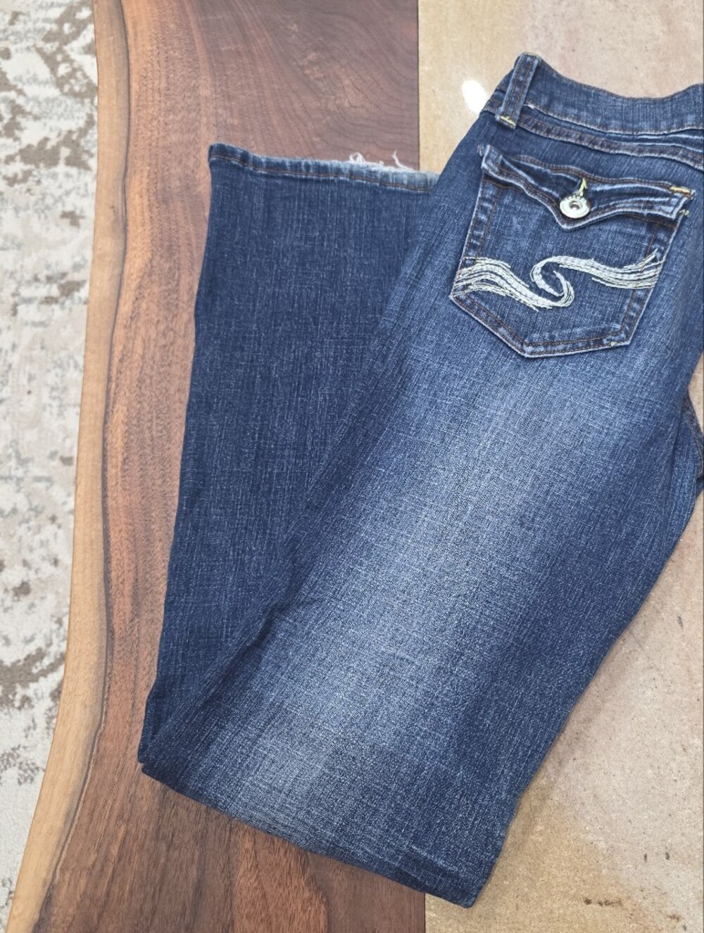 refuge Dark Blue Bootcut Jeans with Embroidered Back Pocket Sz 11